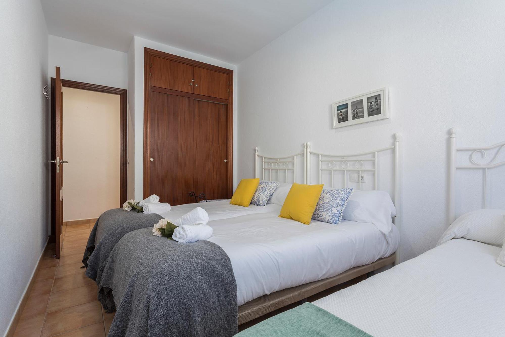 Laguna 3 Rooms Piscina 奇皮奥纳 外观 照片